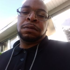 Meet your Posher, Thomas